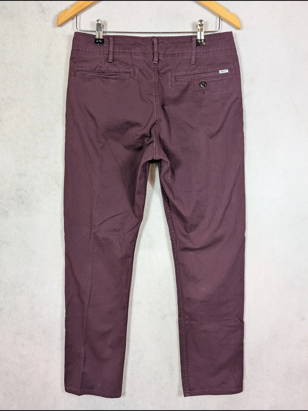 Levis Slim Straight Chino Pants Mens Size 29x30 Burgundy Cotton Stretch Casual